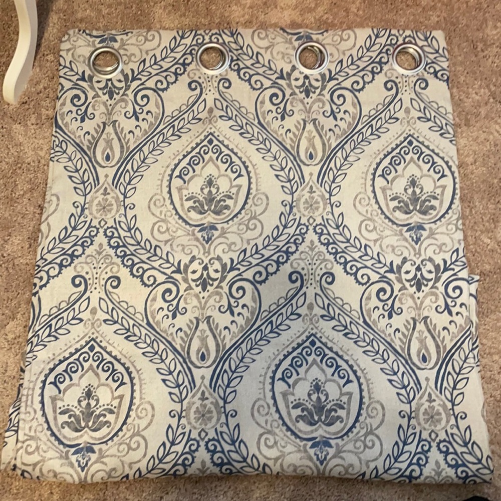 Curtains - 2 panels - each panel 34 x 86 inches